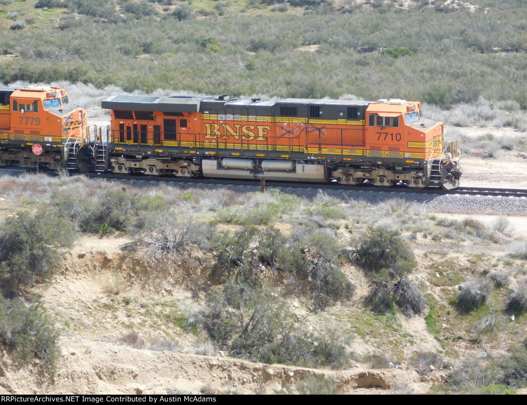 BNSF 7710